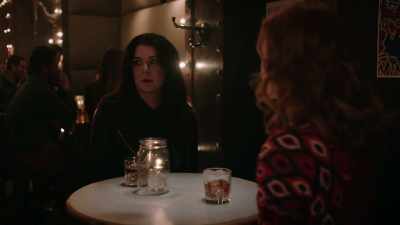 - You signed up for karaoke?
Good for you, bro. - Zoey's Extraordinary Playlist