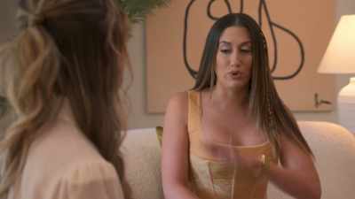 You sitting right next to her
made me really uncomfortable, - Buying Beverly Hills