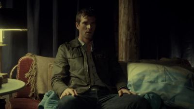 You sleep over there, alone. - Haven