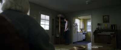 -You slept late.
-Yeah. Guess I did. - Palmer