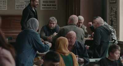 You slice up your bread
like that, like. Loads of chips. - The Old Oak