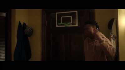 - You smelling my jersey
- No. No, I-I'm sorry. - In The Vault