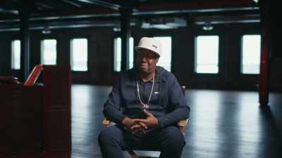 You sound pretty good
on this thing right here." - Origins of Hip Hop