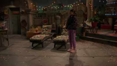 You stay here and practice that, - Raven's Home