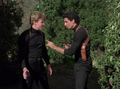 You stay on their tail.
Don't lose them. - The A-Team