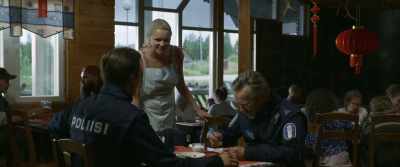You still have the Asian chef?
Is he working here? - Master Cheng