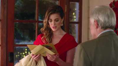 You still light up my world
every time I see you - Christmas Love Letter