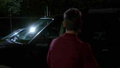 - You stole the car?
- It's your car. Get in. - Kyle XY