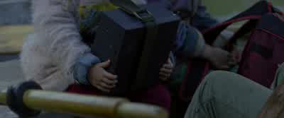 You stopped rowing. - Bird Box