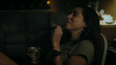 - You suck as a girlfriend.
- [laughs] - 68 Whiskey