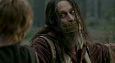 You were supposed to stay with the hunters. - Legend of the Seeker