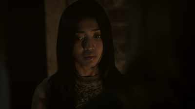 You were supposed to threaten her, - Light as a Feather