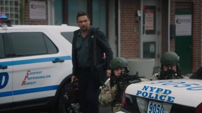 - You sure about this, Jubal? - FBI