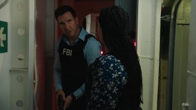 You take port. I'll take starboard. - FBI: Most Wanted