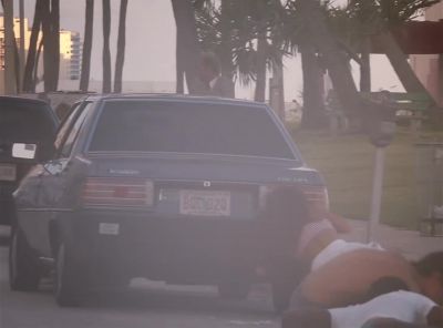 You take Reyes. - Miami Vice