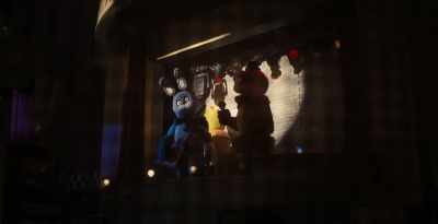 ♪ You tell me that you want me ♪ - Five Nights at Freddy's