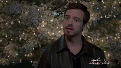 You telling her how you feel
is not standing in her way. - Christmas Wonderland
