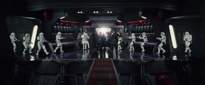 - You there, hands up!
- Watch 'em, watch 'em. - Star Wars: The Last Jedi