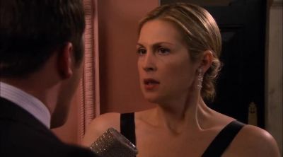 You think you can squeeze me out, take away my power?! - Gossip Girl