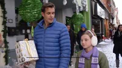 - You think Dad will be back
in time for Christmas? - Return to Christmas Creek