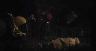 You think they deserve it? - Motel Hell