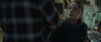 You think everything you do is perfect,
but it's not, Mom. - Locked In