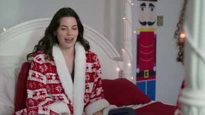 You think I could sleep
in when we're in - Believe in Christmas
