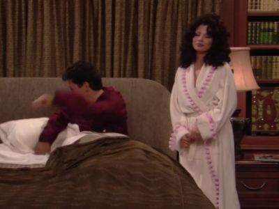 You think I look incredibly sexy? - The Nanny