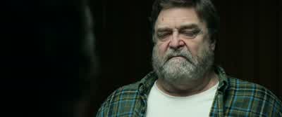 You think I'm an idiot? - 10 Cloverfield Lane