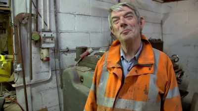 You think it's a straightforward
job but very often it isn't. - Great Rail Restorations with Peter Snow