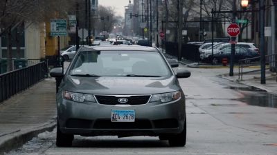 - You think he made me?
- One way to find out. - Chicago P.D.