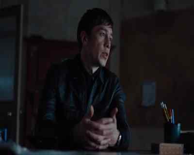 You think she was killed
because she made a will? - Strike