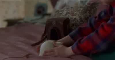 You think we should tell Mom about the chip? - Home Alone 3
