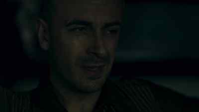 - You think...? You think maybe it...?
- Back in a minute. - Preacher