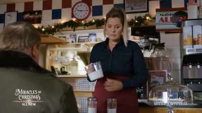 You told my deputy
that she had a purse - Time for Them to Come Home for Christmas