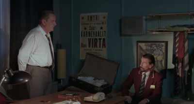 - You, too?
- I am a bachelor, by choice. - The Other Side of Hope