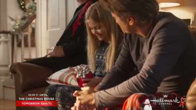You two always made sure
little Georgia had something - A Nashville Christmas Carol