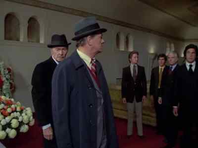 You two... put that
body in the other chapel. - The Streets of San Francisco