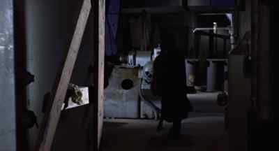You two take that side. - Blacula