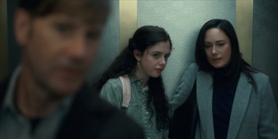 -You used to be friends.
-Don't remind me. - Accused