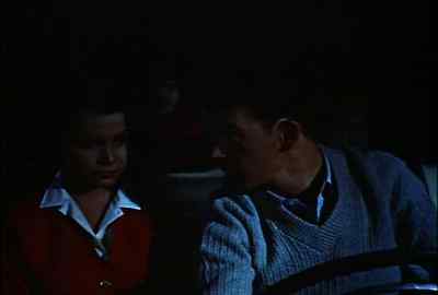 You wait here.
I'll be right back. - The Misadventures of Merlin Jones