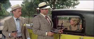 You wait here. - The Yellow Rolls-Royce