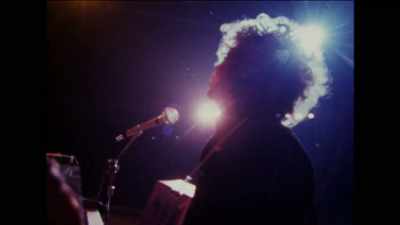 ♪ You walk into the room - Bob Dylan: Odds and Ends