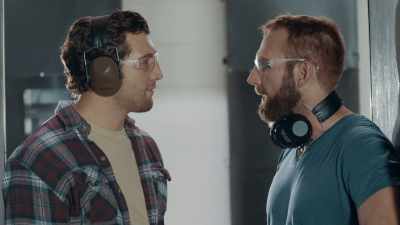 - You wanna bring Dad into this?
- Yeah, because just like Dad, - Alien Warfare