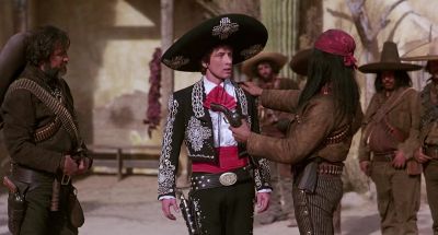 You wanna die with a man's gun - Three Amigos!