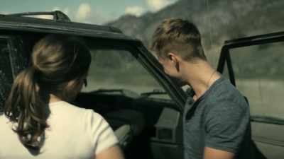 You wanna go muddin',
we're goin' muddin' - Secrets of a Marine's Wife