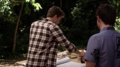 You wanna put me to work? - Pretty Little Liars