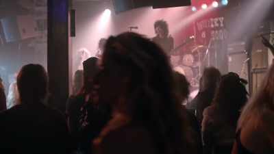 ♪ YOU WANNA TAKE A BREAK ♪ - Wicked City