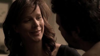 You wanna touch it? - Six Feet Under