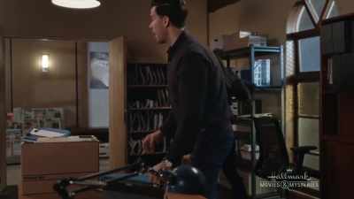 You want a break at sentencing,
clear your conscience? - Chronicle Mysteries: The Wrong Man